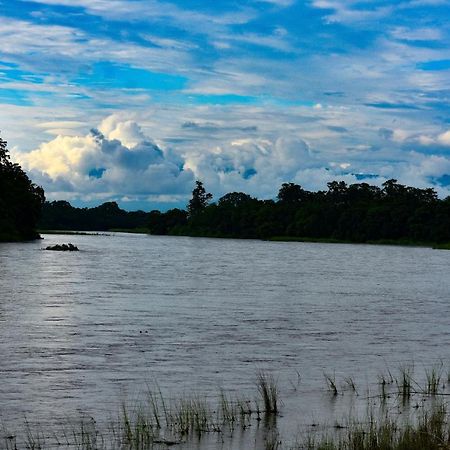 Bardia Wildlife Resort Bardiya Buitenkant foto
