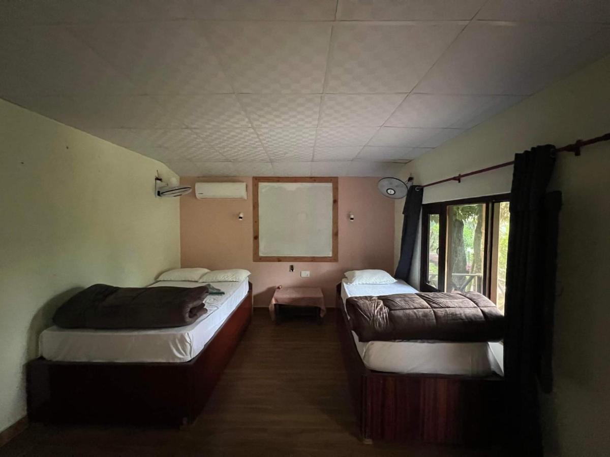 Bardia Wildlife Resort Bardiya Buitenkant foto